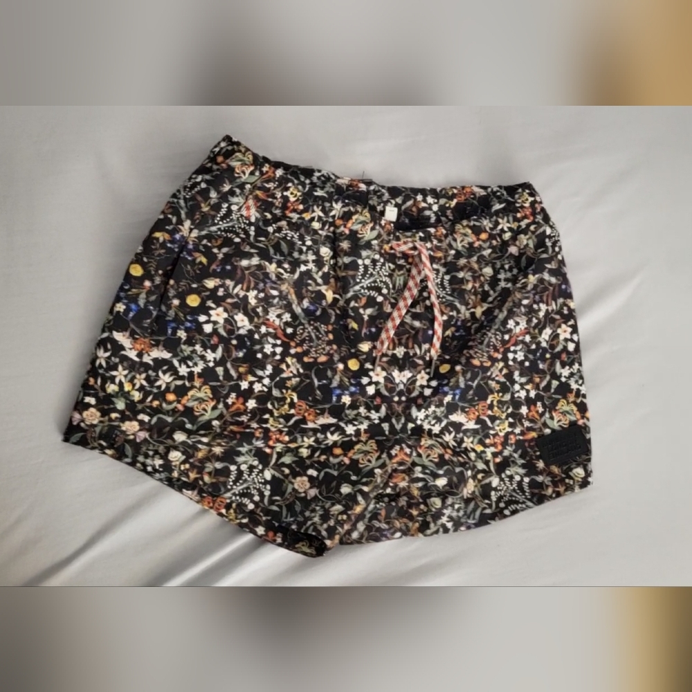 Burberry short